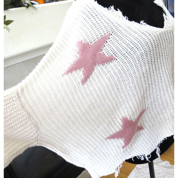 Polly & Esther Junior's Deconstructed Star Sweater Cream/Pink XL EUC - Picture 8 of 10